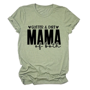 Détail de l'imprimé Mama of Both sur t-shirt en coton mélangé vert sauge effet pailleté