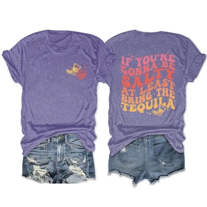 T-shirt graphique violet oversize avec citation tequila et short en jean bleu