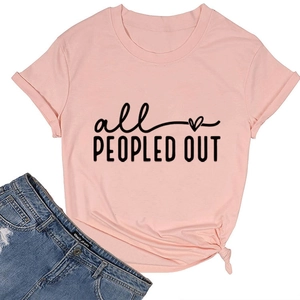 Pink crew neck T-shirt with 'all PEOPLED OUT' heart print and knotted waist hem detail