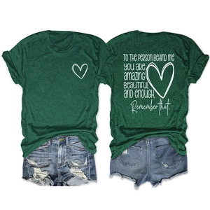 Vue avant et arrière du t-shirt vert foncé avec impression 'You Are Amazing'