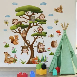 Adesivi murali animali della foresta e albero per cameretta con scimmie e cervi