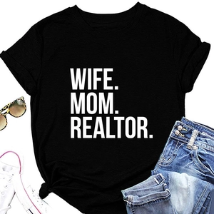 Casual black cotton t-shirt with Wife Mom Realtor text print and summer fashion accessories