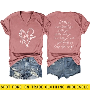 T-Shirt Femme avec Citation Inspirante Col en V Manches Courtes Mélange de Coton Let Them Misunderstand You Haut d'Été