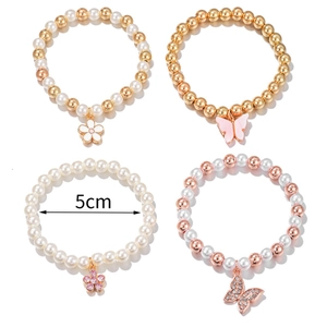 Lot de bracelets en perles pour enfants avec breloques papillon et marguerite, 5cm