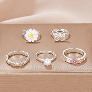 Anelli In Lega Con Margherita Farfalla Fiore Finta Perla Artificial Regolabile Dolce Gioielli Di Moda Accessorio Per Donne