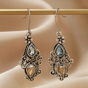 Vintage Drop Earrings For Women Alloy Hollow Out Retro Ethnic Bohemian Style With Iron Earring Post Jewelry Accessory