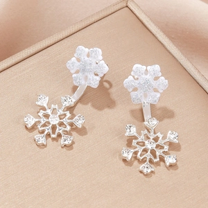 Boucles d'oreilles flocon de neige de Noël avec cristaux et finition argentée