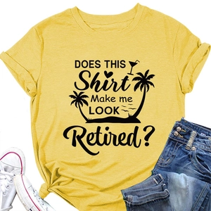 T-shirt jaune en coton à plat avec imprimé Does This Shirt Make Me Look Retired