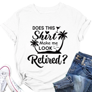 T-shirt en coton blanc avec texte humoristique sur la retraite et motifs de plage tropicaux