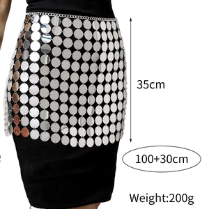 Jupe chaîne de corps à paillettes argentées taille haute avec design de disques en métal
