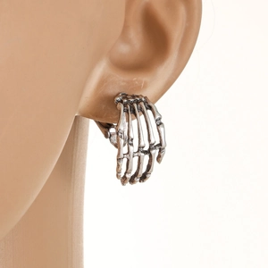 Gothic skull hand earrings in vintage silver zinc alloy for women punk style