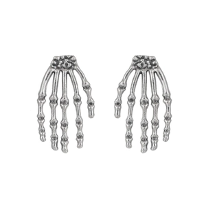 Vintage Gothic Skeletthand Ohrstecker aus antikem Silbermetall mit Knochendetails