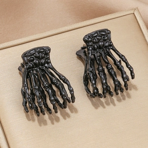 Paio di fermagli per capelli gotici a mano di scheletro nero lucido per Halloween