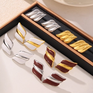 Titanium Steel Wing Stud Earrings Gold Plated Oil Drip Enamel Geometric Wave Ribbed Jewelry For Women Retro Fashion