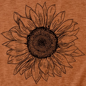 Détail du motif tournesol noir imprimé sur un t-shirt en coton orange rouille
