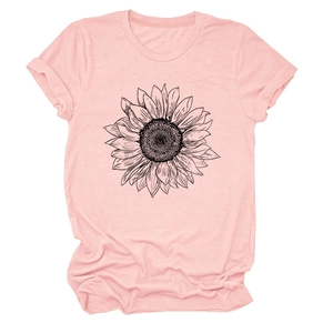 Gros plan du t-shirt rose à motif tournesol noir avec col rond et texture en coton