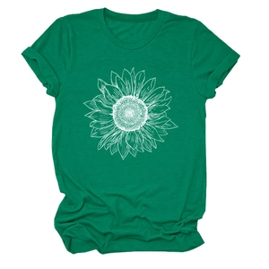 Détail d'un t-shirt vert à col rond avec motif artistique de tournesol blanc
