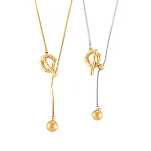 Collier minimaliste à boucle OT avec pendentif boule en acier inoxydable doré 18 carats