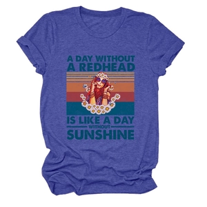 Détail du t-shirt chiné violet avec impression graphique vintage A DAY WITHOUT A REDHEAD