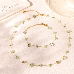 Gold stainless steel jewelry set with natural green stone chips necklace and bracelet