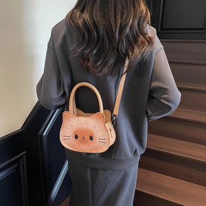 Cute cat-shaped handbag with toast gradient texture and adjustable shoulder strap