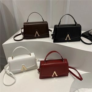 Trendy Women PU Leather Small Square Shoulder Bag Elegant Crossbody Handbag V-Shaped Metal Buckle Adjustable Strap For Daily