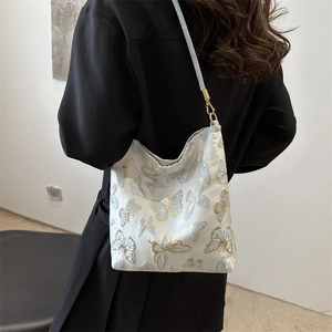 Summer fashion shoulder bag with blue butterfly embroidery and golden metal hooks