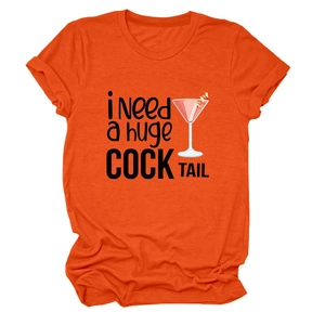 T-shirt in cotone arancione brillante con grafica cocktail e tipografia artistica