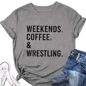 T-shirt grigia in cotone con stampa Weekends Coffee & Wrestling in posa piatta
