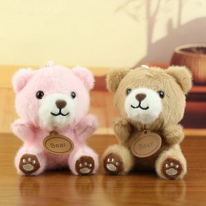 Schattige teddybeer pluche hangers in roze en bruin met zachte vacht en borduursel
