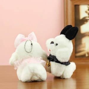 Détails de porte-clés chiots en peluche blanche avec nœud rose et clochette