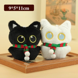 Schattige zwart-witte pluche kattenhangers met gestreepte sjaals, maat 9x5x11cm