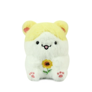 Portachiavi peluche a forma di criceto con ricamo di girasole su sfondo bianco