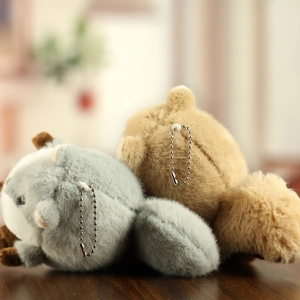 Détails de porte-clés écureuil en peluche douce avec fourrure épaisse et chaînes en métal