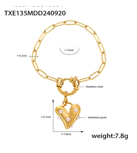Detailed size specifications for a gold heart bracelet with faux pearls and stainless steel