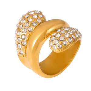 Bague multicouche goutte d'eau en acier titane plaqué or 18K avec serti de zircons
