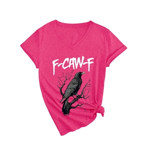 T-shirt casual da donna rosa acceso con scollo a V e stampa artistica di un'aquila