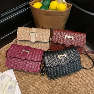 Women Elegant Woven Pattern PU Leather Shoulder Bag Fashion Commuter Crossbody Handbag With Metal Buckle Square Bag