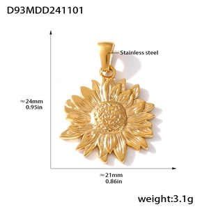 Detail view of 18K gold plated stainless steel sunflower pendant with size dimensions
