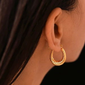 18K Gold Plated Stainless Steel Hoop Earrings U Shape Honeycomb Texture Geometric Minimalist Jewelry For Women