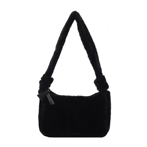 Sac à épaule minimaliste en fausse fourrure noire pour femme avec texture moelleuse