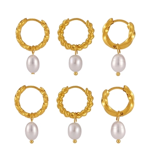 18K PVD gold plated stainless steel hoop earrings set with natural freshwater pearls