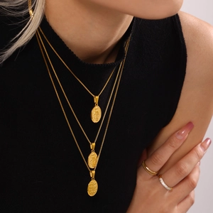 Three-layer gold stainless steel necklace with Virgin Mary pendant and box chain
