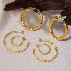 18K Gold Plated Stainless Steel Twisted Hoop Earrings For Women Geometric C-Shaped PVD Plating Trendy Daily Jewelry Gift