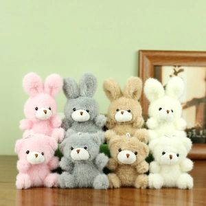 Schattige konijn en teddybeer pluche sleutelhangers in roze, grijs en beige set