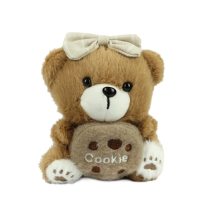 Adorable ours en peluche marron avec nœud à carreaux tenant un biscuit, bijou de sac