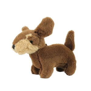 Pendentif teckel en peluche marron foncé et beige avec une texture douce et moelleuse