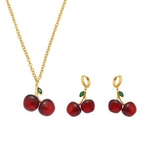 Fashionable cherry jewelry set with red resin fruit pendants and gold chain necklace