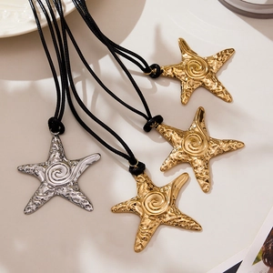 Pendentifs étoile de mer rétro sur cordons noirs réglables en finitions or et argent