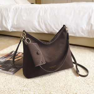 Matte PU Leather Shoulder Bag Contrast Stitching Large Capacity Hobo Tote With Detachable Pouch For Women